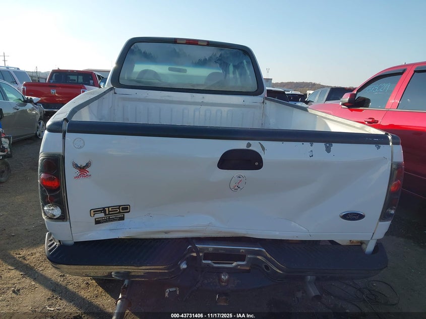 2000 Ford F-150 Lariat/Work Series/Xl/Xlt VIN: 1FTRX18L6YKB10817 Lot: 43731406