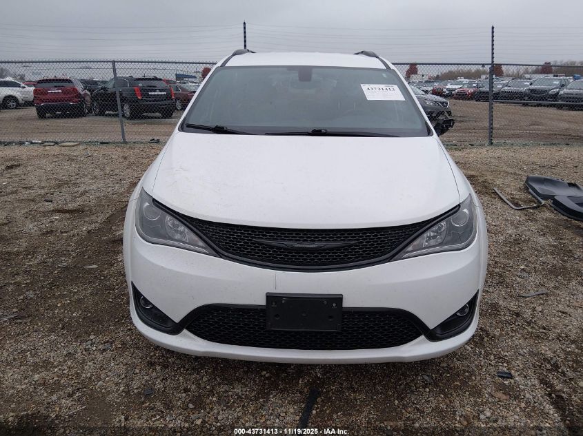 2018 Chrysler Pacifica Touring L Plus VIN: 2C4RC1EG8JR338070 Lot: 43731413