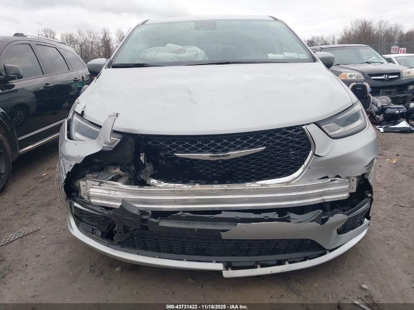 2023 Chrysler Pacifica Touring L VIN: 2C4RC1BG2PR624607 Lot: 43731422