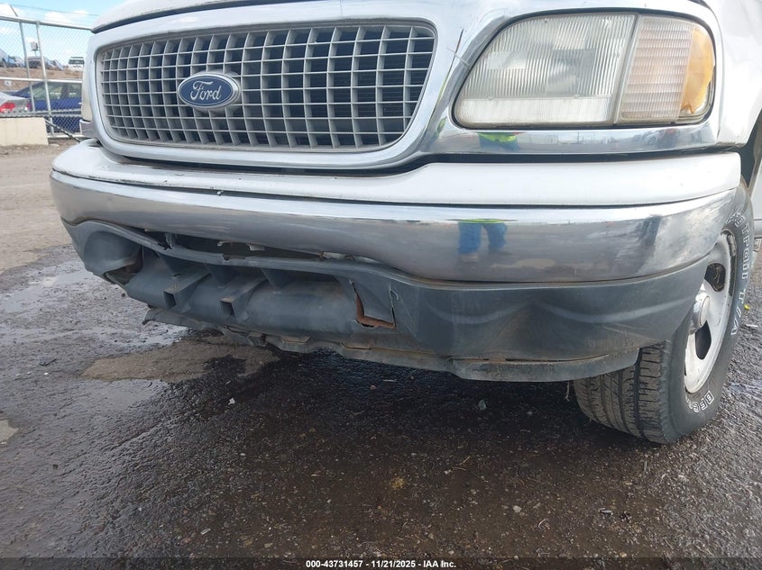 1999 Ford Expedition Xlt VIN: 1FMRU1863XLB22558 Lot: 43731457