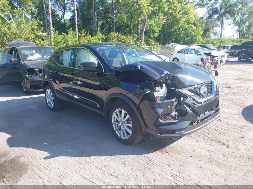 NISSAN ROGUE SPORT S