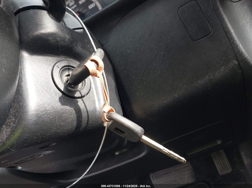 2004 Honda Cr-V Lx VIN: JHLRD78574C044878 Lot: 43731506