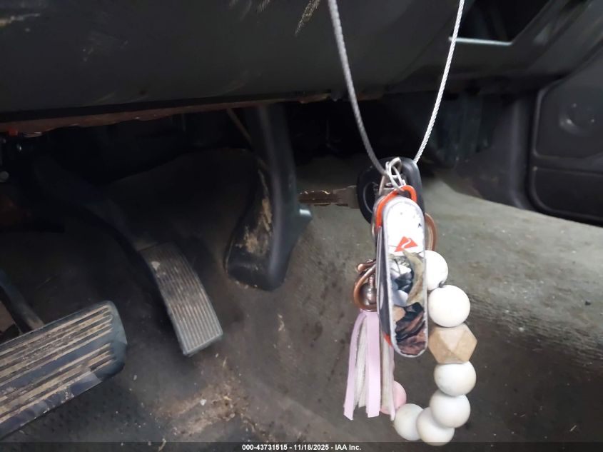 2006 Chevrolet Silverado 1500 Lt1 VIN: 2GCEK13T361205014 Lot: 43731515