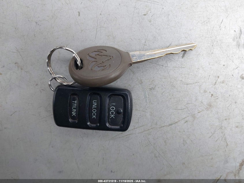 2004 Dodge Stratus R/T VIN: 4B3AG52H44E111773 Lot: 43731519