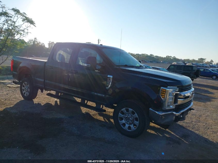 FORD F-250 XLT