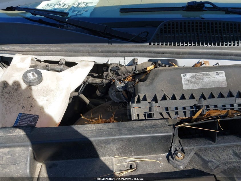 2021 Chevrolet Express Cargo Rwd 2500 Regular Wheelbase Wt VIN: 1GCWGAFP9M1310700 Lot: 43731621