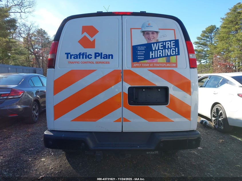 2021 Chevrolet Express Cargo Rwd 2500 Regular Wheelbase Wt VIN: 1GCWGAFP9M1310700 Lot: 43731621