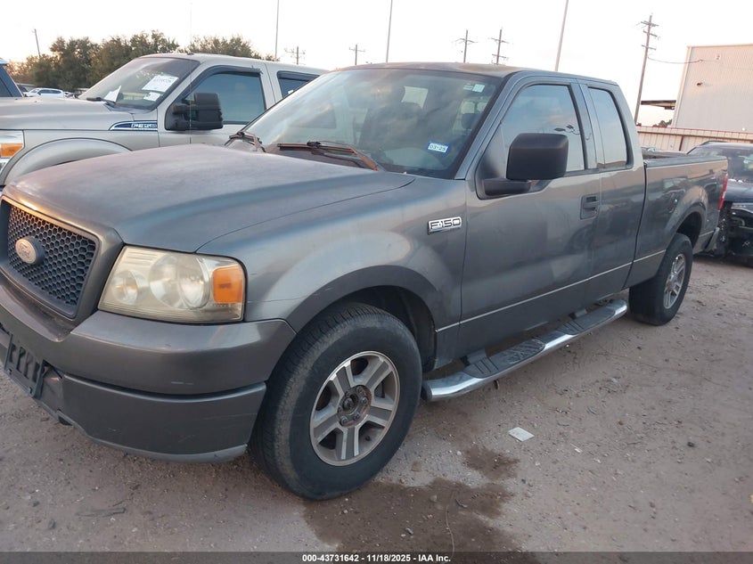 1FTRX12WX4NB62642 2004 FORD F-150 photo no. 2