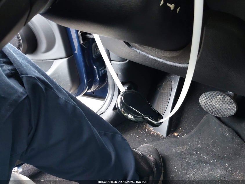 2016 Mini Hardtop Cooper VIN: WMWXU1C54G2D10604 Lot: 43731656