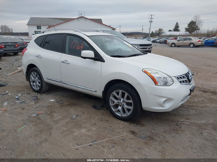 NISSAN ROGUE SV W/SL PKG