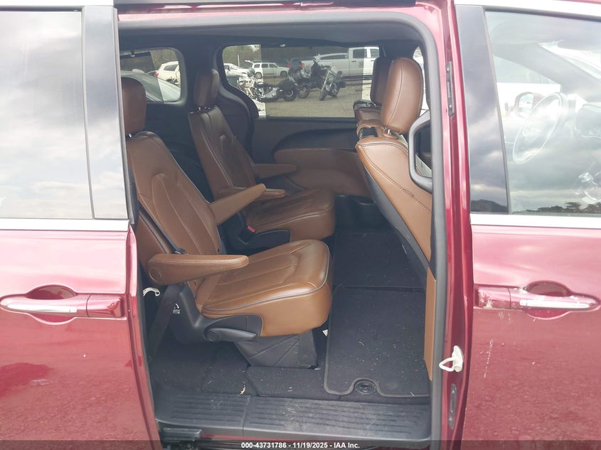 2020 Chrysler Pacifica Limited VIN: 2C4RC1GG2LR116771 Lot: 43731786