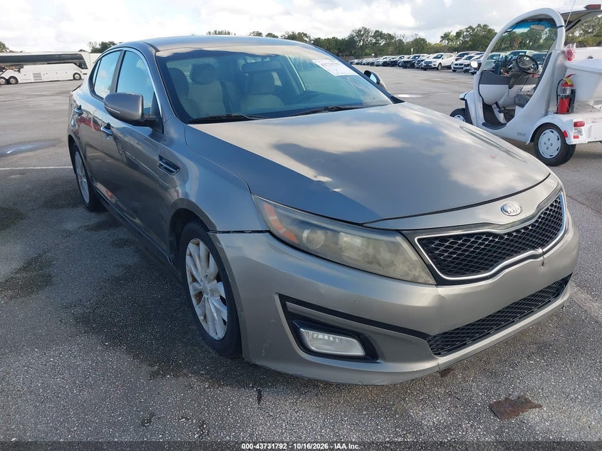 2014 KIA OPTIMA LX · Фото 12