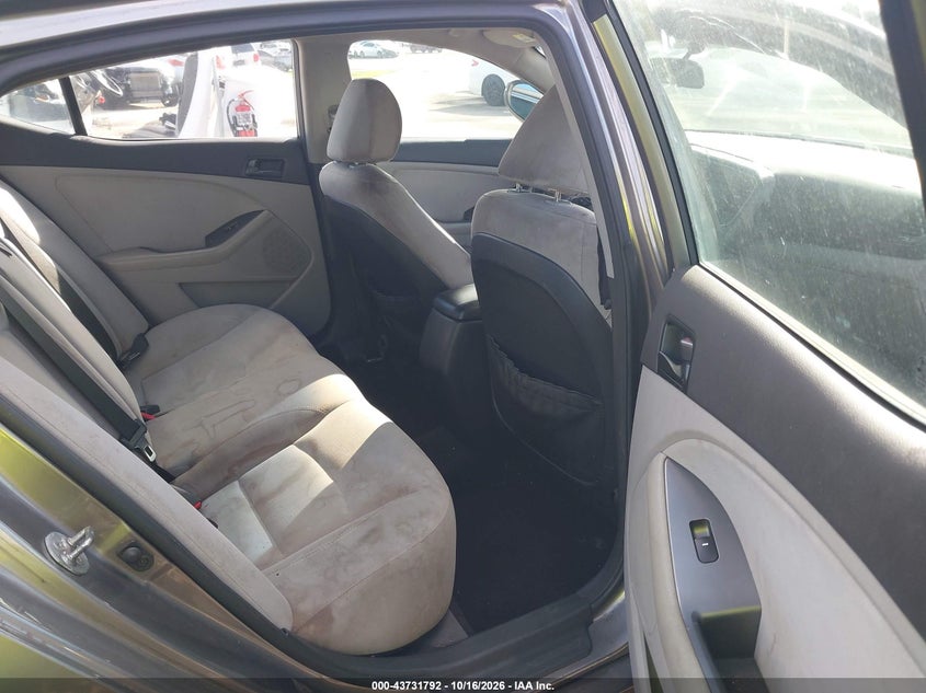 2014 KIA OPTIMA LX · Фото 8
