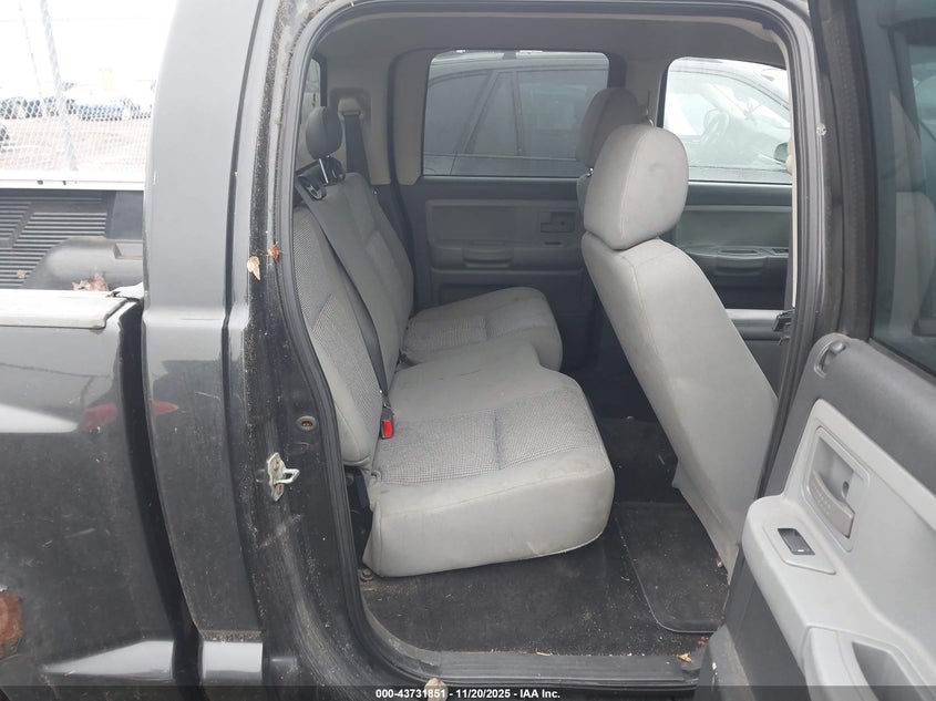 2008 Dodge Dakota Slt VIN: 1D7HW48N08S535327 Lot: 43731851