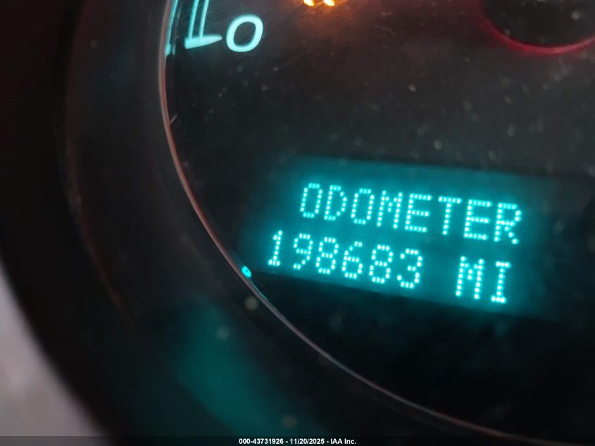 2010 Chevrolet Avalanche 1500 Ls VIN: 3GNVKEE04AG245040 Lot: 43731926