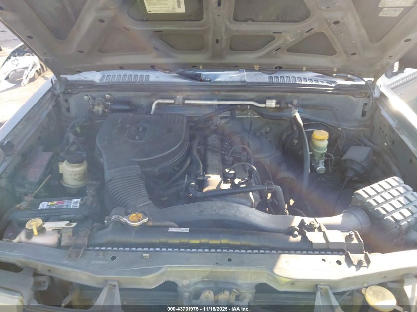 2000 Nissan Frontier Xe VIN: 1N6DD26S3YC402807 Lot: 43731975