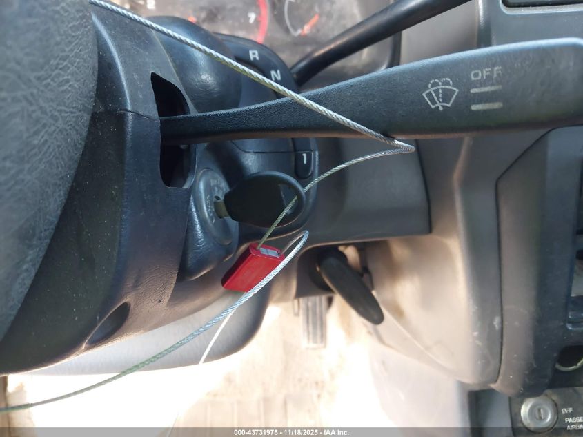 2000 Nissan Frontier Xe VIN: 1N6DD26S3YC402807 Lot: 43731975