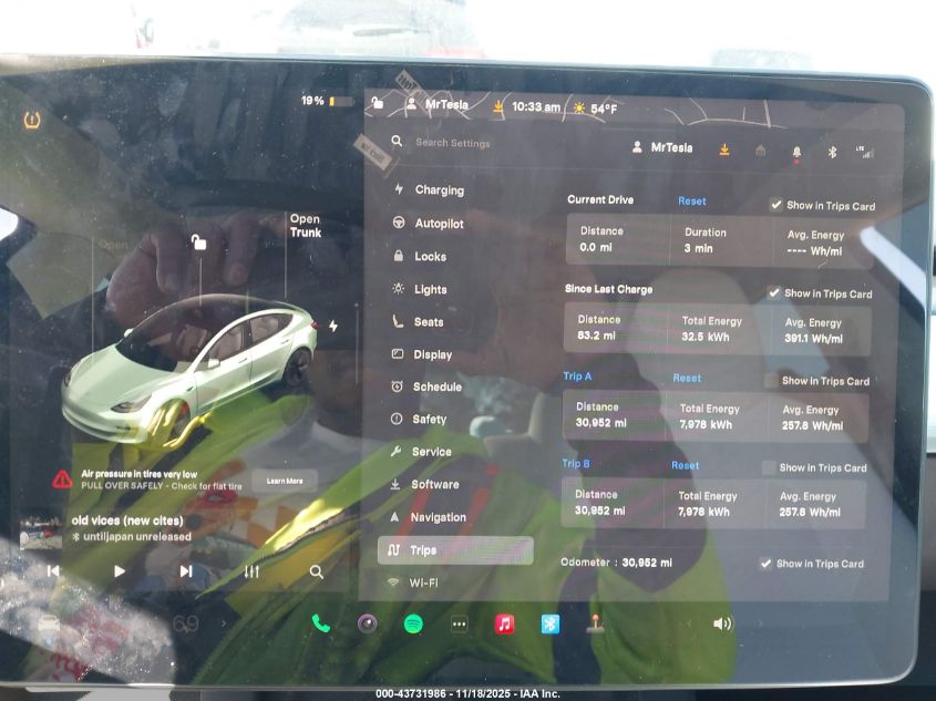 2023 Tesla Model 3 Rear-Wheel Drive VIN: 5YJ3E1EA4PF588471 Lot: 43731986