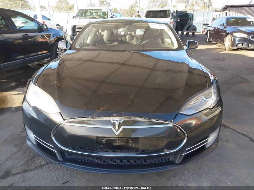 2013 Tesla Model S VIN: 5YJSA1DG2DFP14531 Lot: 43732003