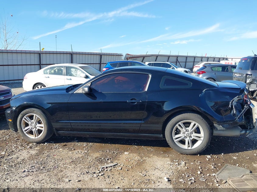 2013 Ford Mustang V6 VIN: 1ZVBP8AM3D5226530 Lot: 43732052