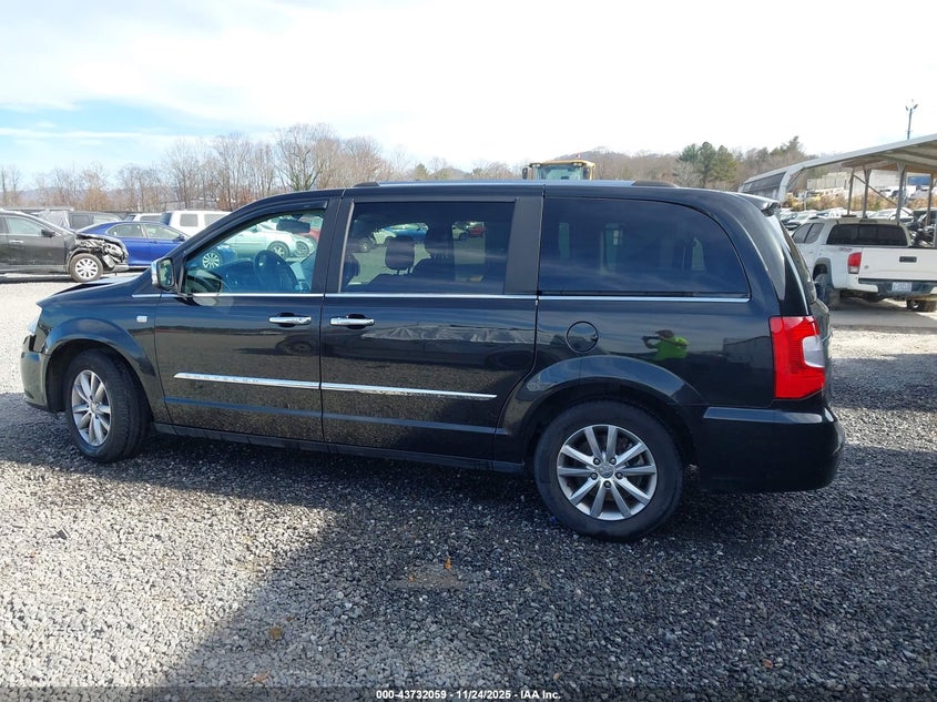 2014 Chrysler Town & Country Touring-L 30Th Anniversary VIN: 2C4RC1CGXER408967 Lot: 43732059