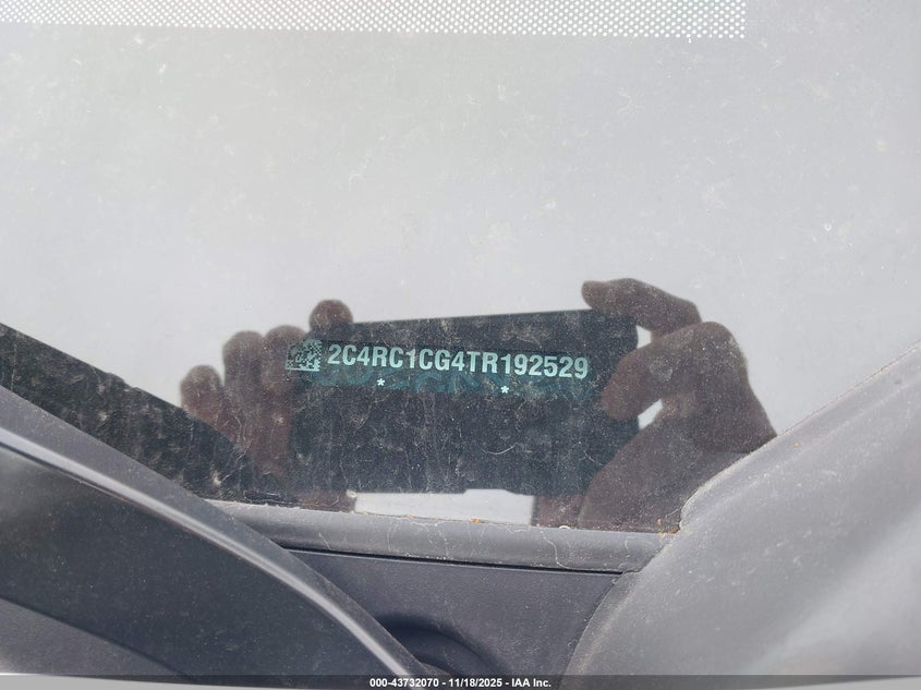 2C4RC1CG4TR192529 2026 CHRYSLER VOYAGER photo no. 5