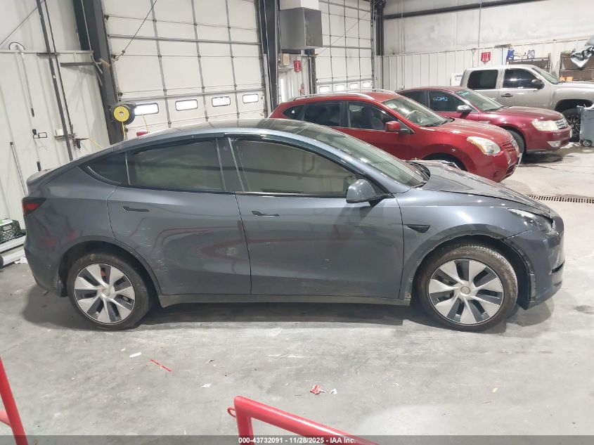 2023 Tesla Model Y Awd/Long Range Dual Motor All-Wheel Drive VIN: 7SAYGDEE6PF701893 Lot: 43732091