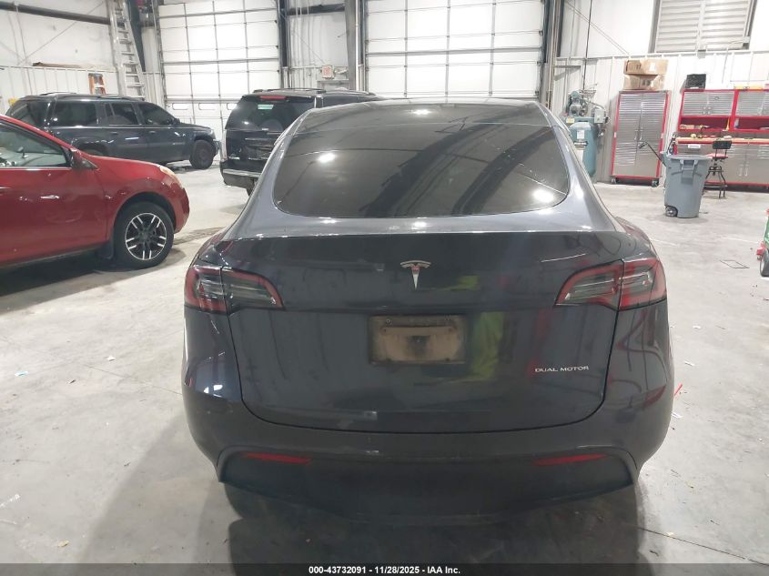 2023 Tesla Model Y Awd/Long Range Dual Motor All-Wheel Drive VIN: 7SAYGDEE6PF701893 Lot: 43732091