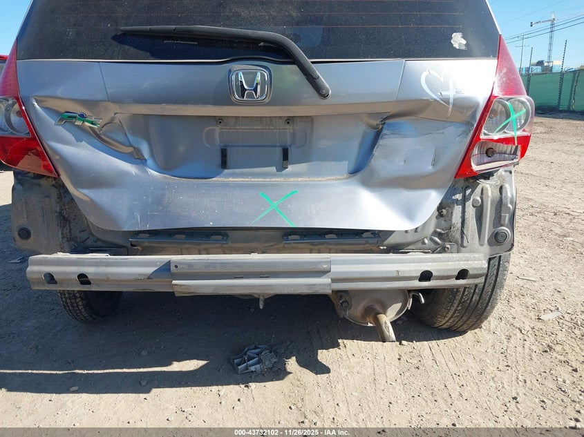 2007 Honda Fit Sport VIN: JHMGD38637S031785 Lot: 43732102