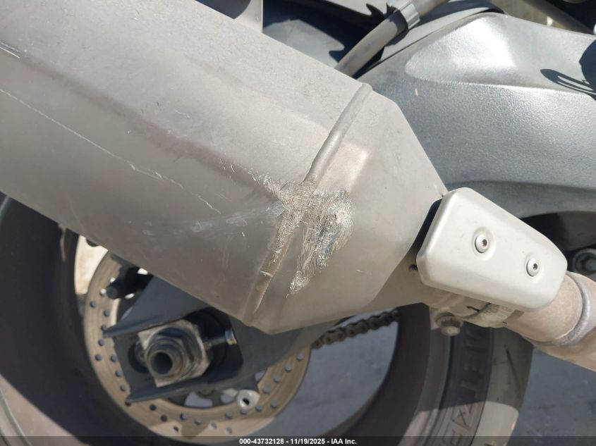 2014 Suzuki Gsx-R1000 VIN: JS1GT78AXE2101838 Lot: 43732128