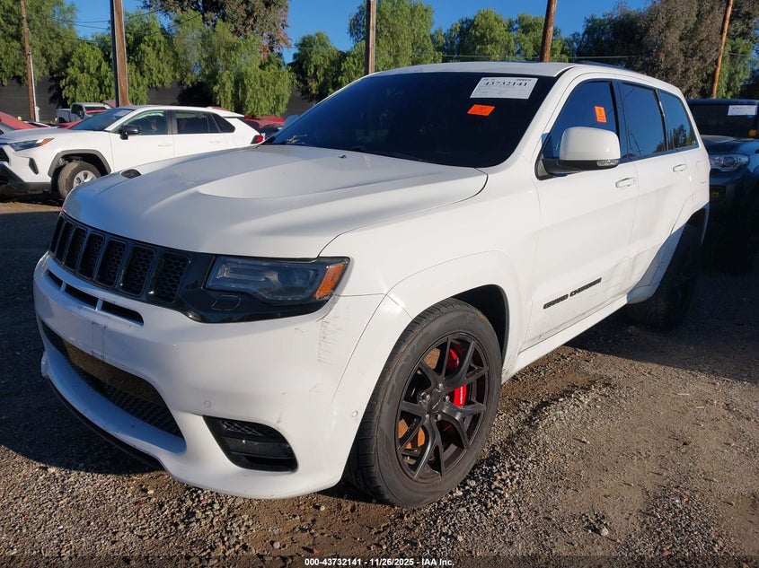 1C4RJFDJ9JC424013 2018 JEEP GRAND CHEROKEE photo no. 2
