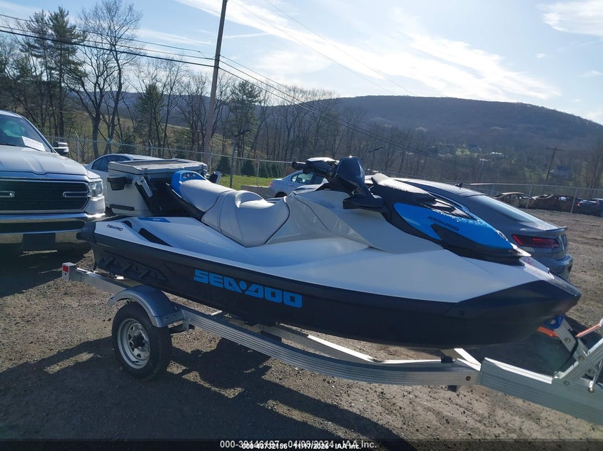 4TCSN1118NHL84132 2022 Seadoo Seadoo auction photo 1