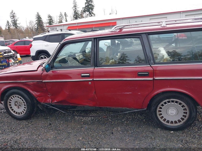 1985 Volvo 245 Dl/Gl VIN: YV1AX8857F1652822 Lot: 43732166