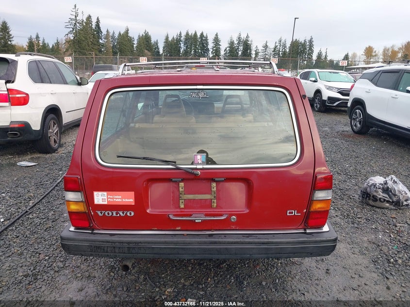 1985 Volvo 245 Dl/Gl VIN: YV1AX8857F1652822 Lot: 43732166