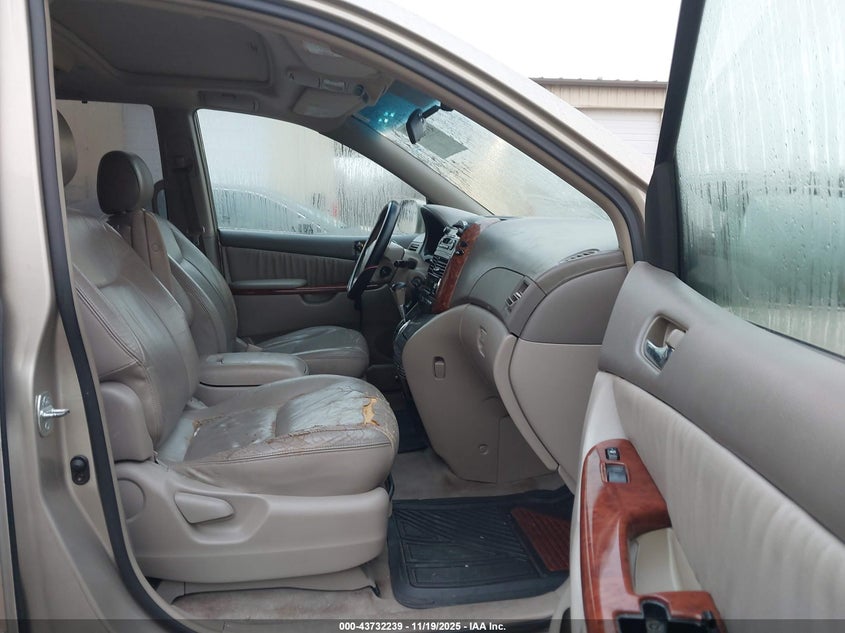 5TDZA22CX4S109592 2004 TOYOTA SIENNA photo no. 5