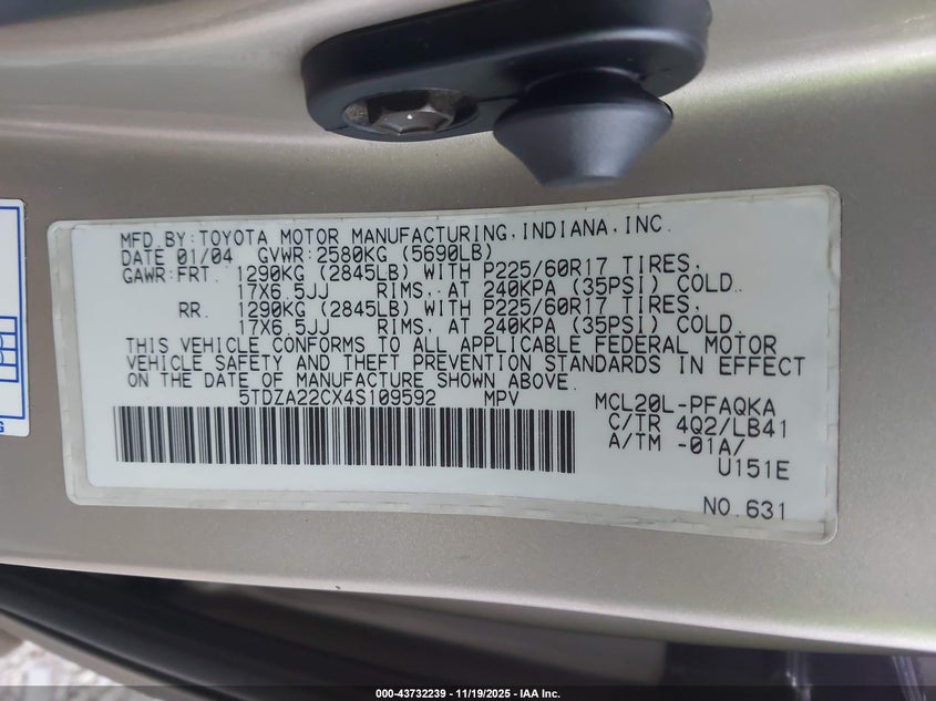 5TDZA22CX4S109592 2004 TOYOTA SIENNA photo no. 9