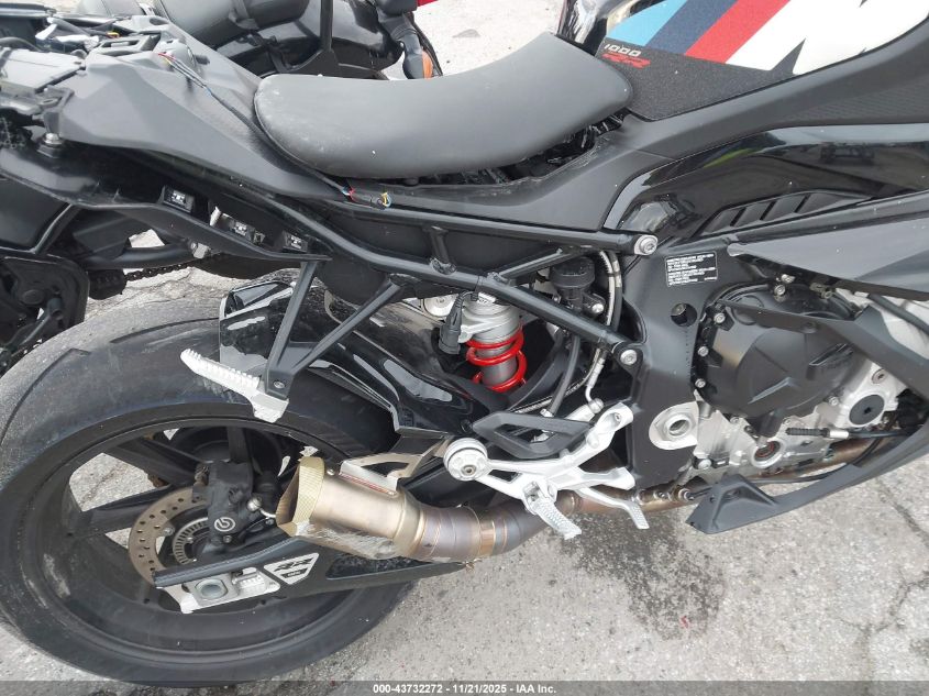 2025 BMW S 1000 Rr VIN: WB10P2303S6L47211 Lot: 43732272