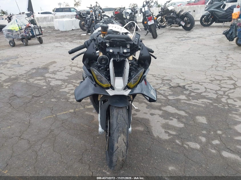VIN WB10P2303S6L47211 2025 BMW S 1000 RR