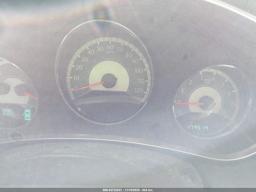 2011 Chrysler 200 Limited VIN: 1C3BC2FG6BN519239 Lot: 43732337