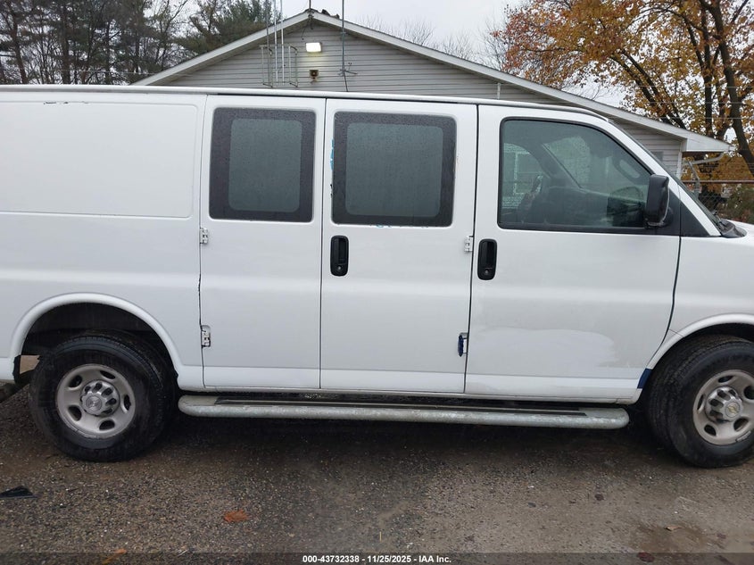 2023 Chevrolet Express Cargo Rwd 2500 Regular Wheelbase Wt VIN: 1GCWGAFP5P1230752 Lot: 43732338