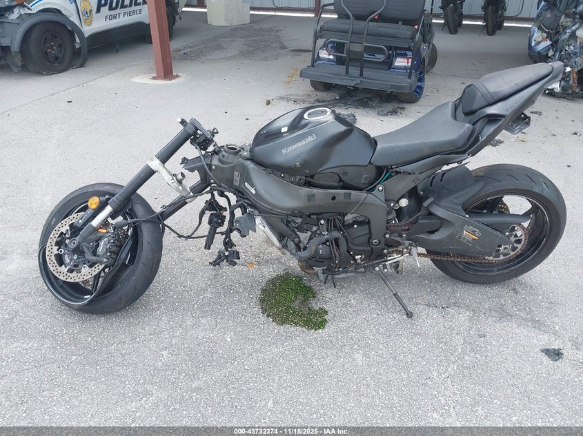 2024 Kawasaki Zx636 K VIN: JKBZXJJ14RA000290 Lot: 43732374