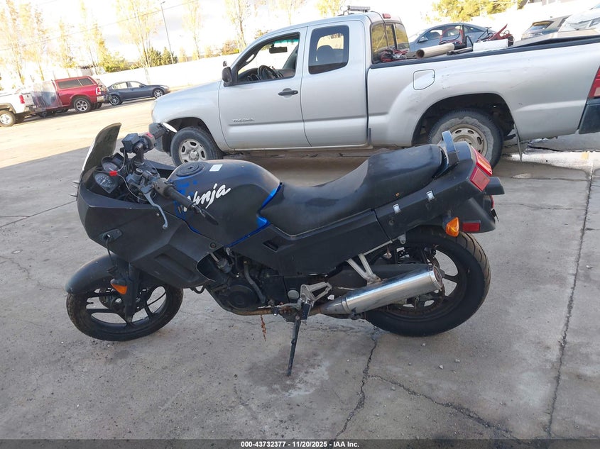 2006 Kawasaki Ex250 F VIN: JKAEXMF156DA16993 Lot: 43732377