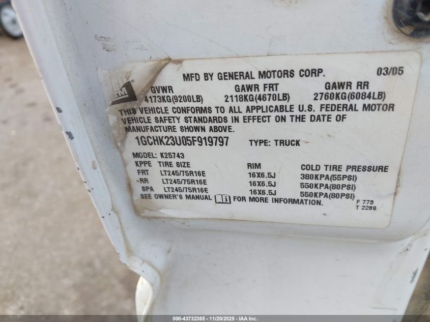 2005 Chevrolet Silverado 2500Hd Ls VIN: 1GCHK23U05F919797 Lot: 43732385
