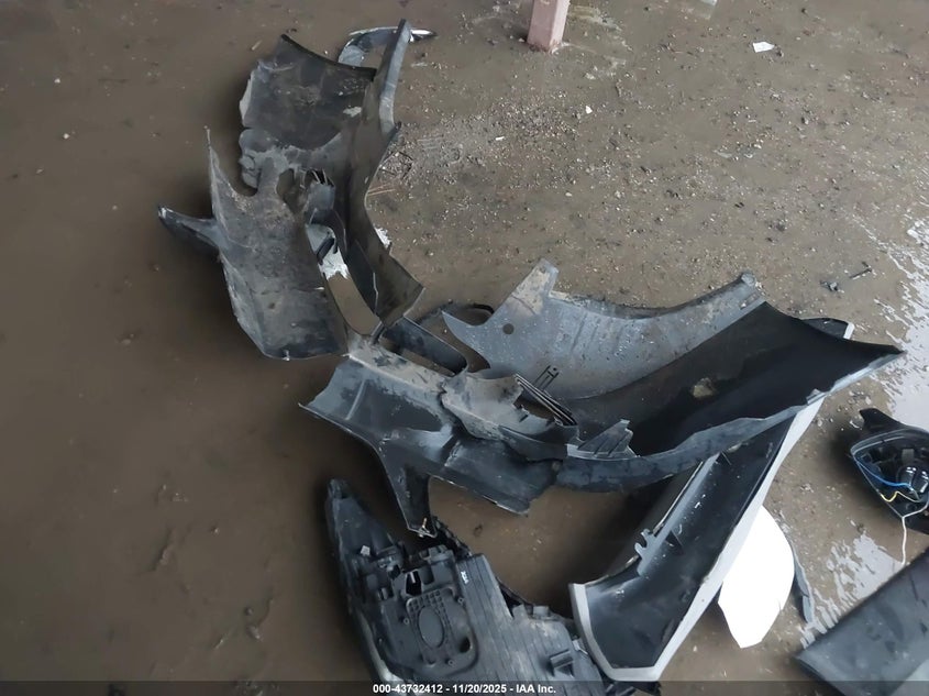 2003 Ford Mustang VIN: 1FAFP40413F358456 Lot: 43732412