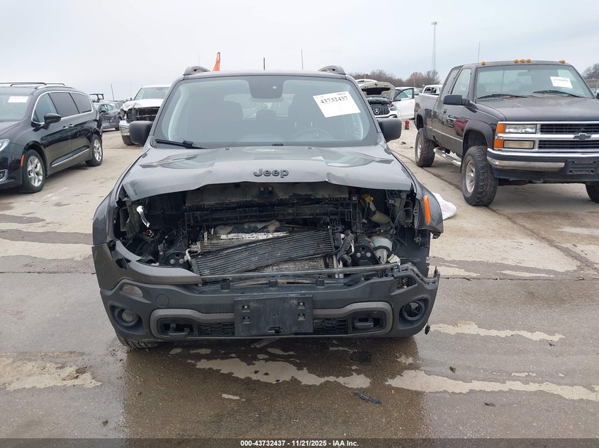 2018 Jeep Renegade Upland Edition 4X4 VIN: ZACCJBAB8JPJ13595 Lot: 43732437