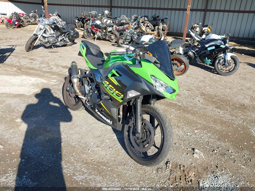 JKAEXKG10JDA03645 2018 Kawasaki Ex400 auction photo 1
