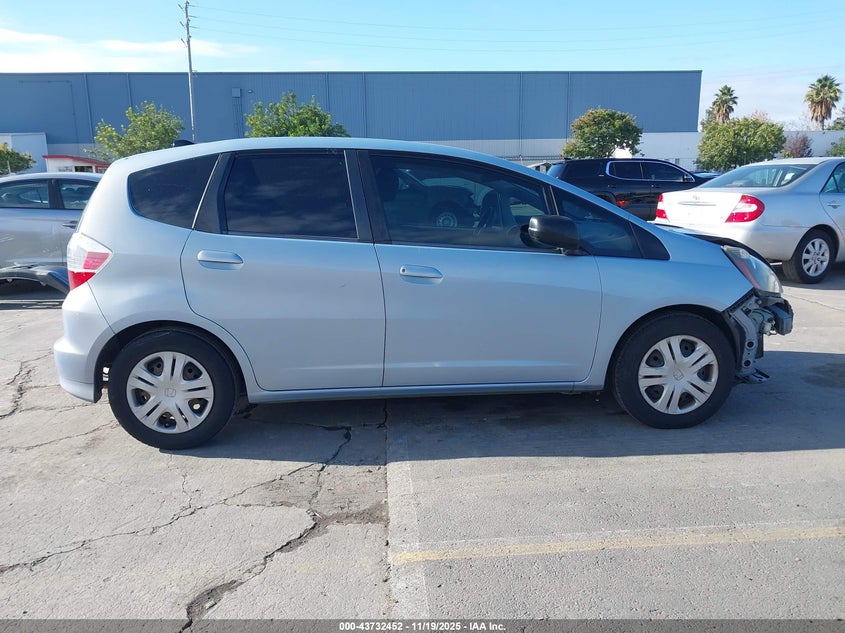 2010 Honda Fit VIN: JHMGE8H23AC033450 Lot: 43732452