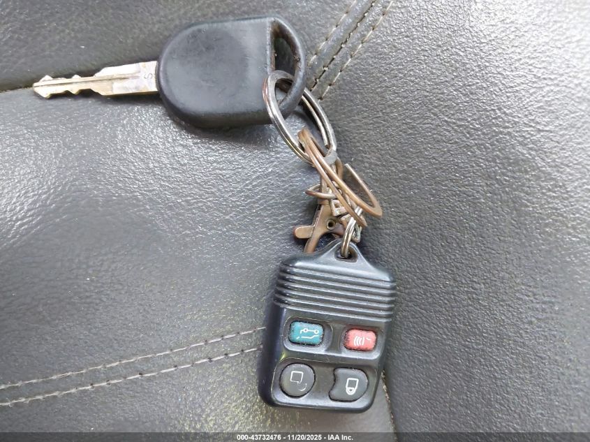 2003 Ford Explorer Nbx/Xlt VIN: 1FMZU63K13UA48417 Lot: 43732476