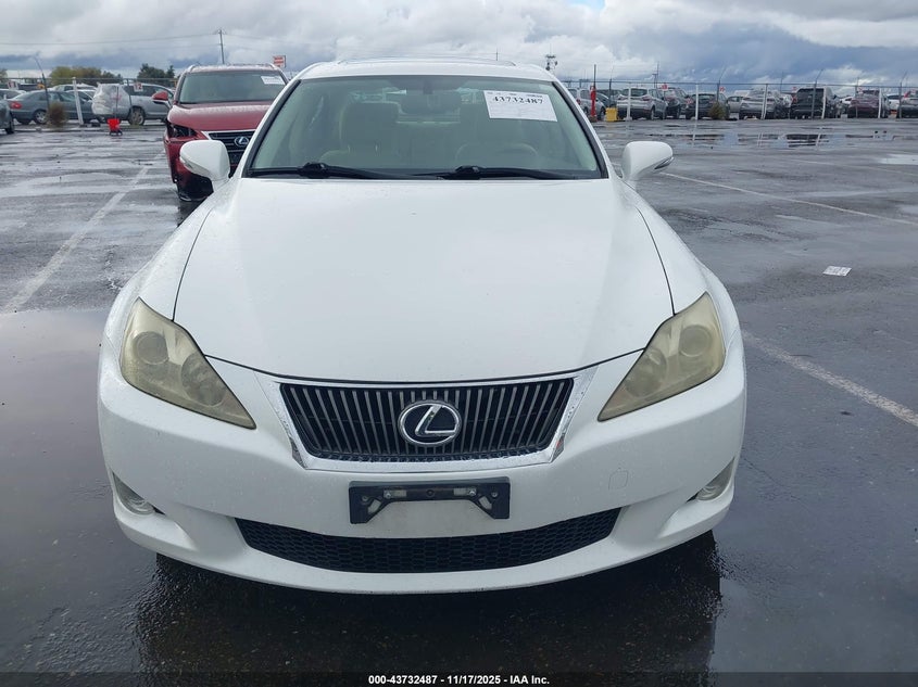 JTHBF5C21A5109135 2010 LEXUS IS photo no. 12