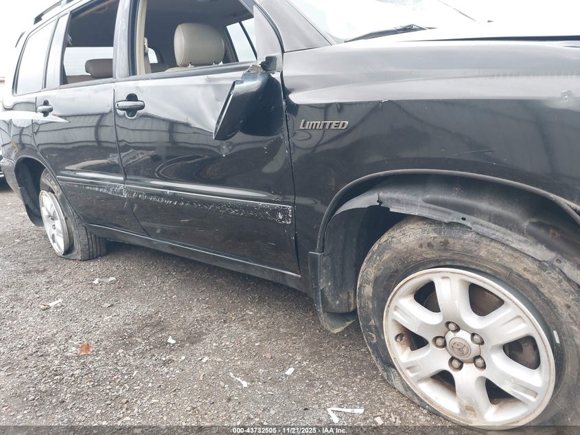 2002 Toyota Highlander Limited VIN: JTEGF21A020057023 Lot: 43732505